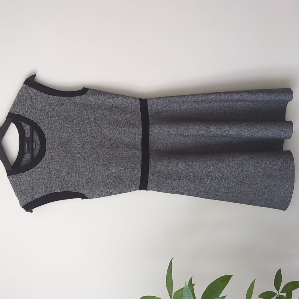 Club Monaco - Sleeveless Sweater Dress - Small